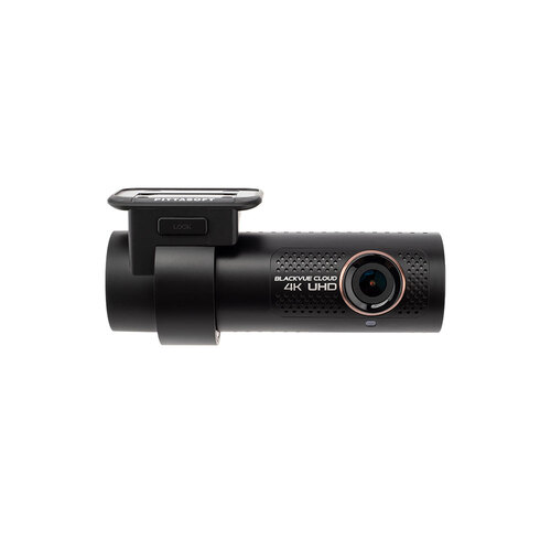 Blackvue DR900X Plus One-Channel LTE 4K UHD Dashcam [SD Card Capacity: 64GB]